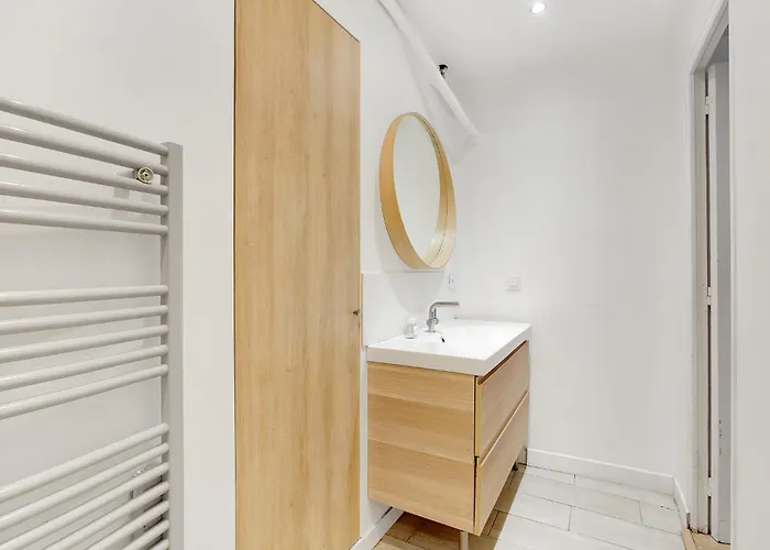 Апартаменты Cocon Design 1br - Proche Montmatre